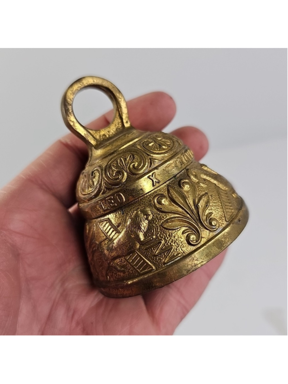 Vintage Brass Animal Bell Aqvila Agnvs Pelicanvs Leo Animals Scene Pattern